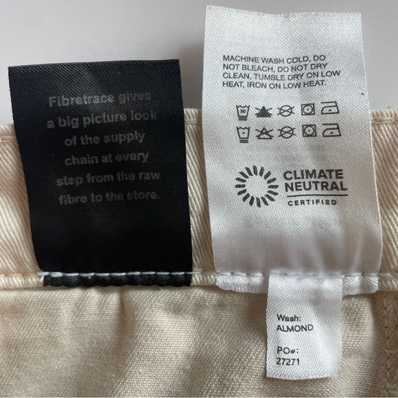 Reformation Jeans - Women’s Pierce Utility Shorts - Picture 7 of 7